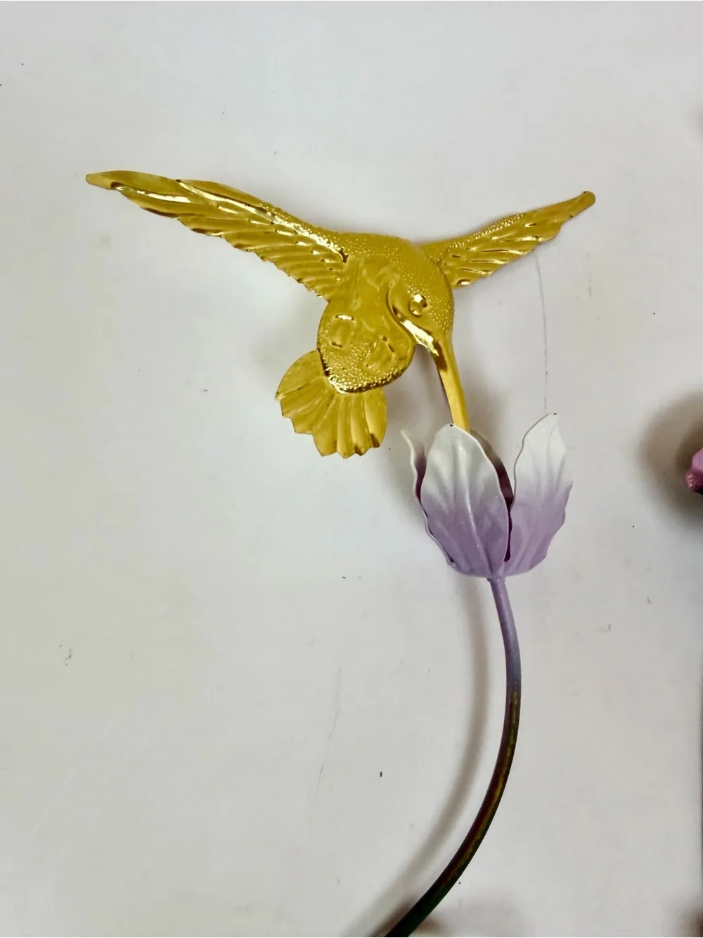 Vintage Home Interiors Metal Floral Humming Birds Drinking Nectar from Flowers